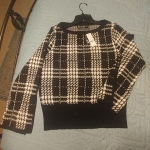 Bell sleeve plaid sweater